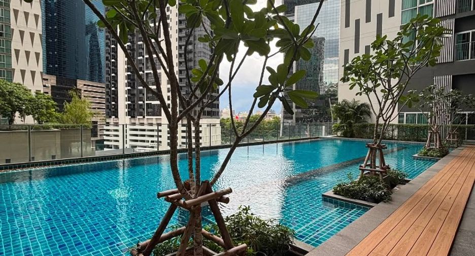 Wohnung zur Miete mit 2 Zimmer in Huai Khwang, Bangkok