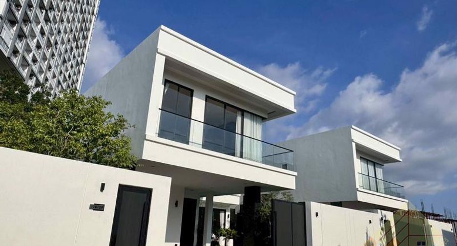 For sale 4 ベッドルーム house in Bang Lamung, Chonburi