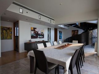 Продажа и аренда 4 спальни кондо в Сатхон, Бангкок
