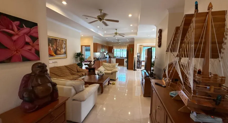 Villa en venta de 3 habitaciones en Hua Hin, Prachuap Khiri Khan