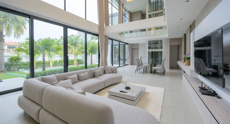 For rent 7 bedrooms house in Bang Lamung, Chonburi