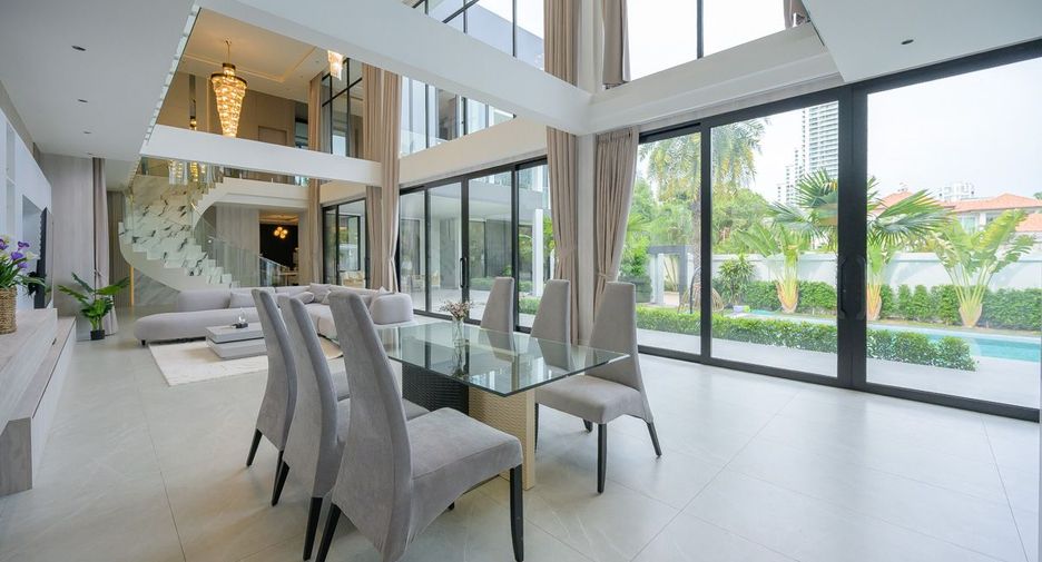For rent 7 bedrooms house in Bang Lamung, Chonburi