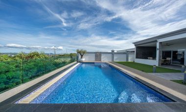 For sale 4 bedrooms house in Bang Lamung, Chonburi