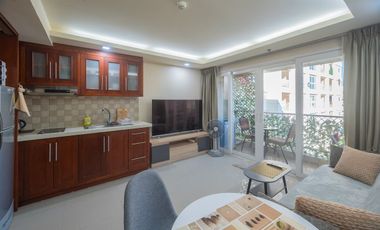 For sale 1 bed condo in Bang Lamung, Chonburi