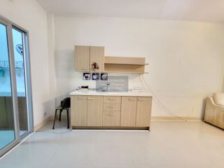 Reihenhaus zum Kauf mit 2 Zimmer in Nong Khaem, Bangkok