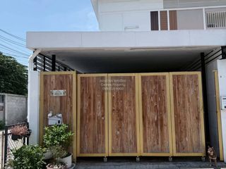 出售 2 卧室 联排别墅 在 Bang Lamung, Chon Buri