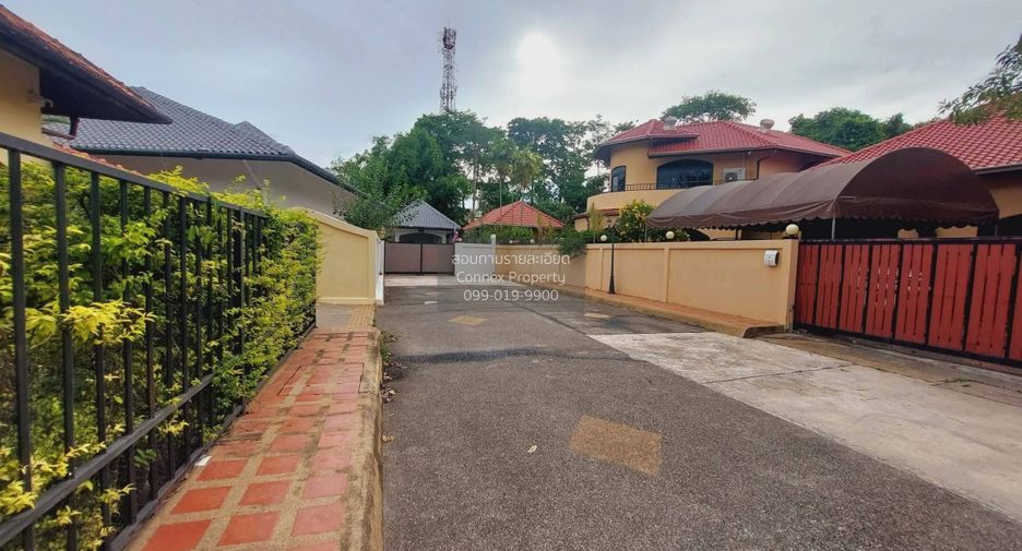 Haus zum Kauf mit 3 Zimmer in Bang Lamung, Chonburi