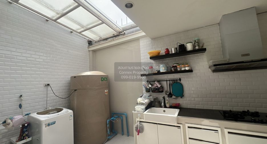 For sale 3 bedrooms townhouse in Bang Pa-in, Phra Nakhon Si Ayutthaya