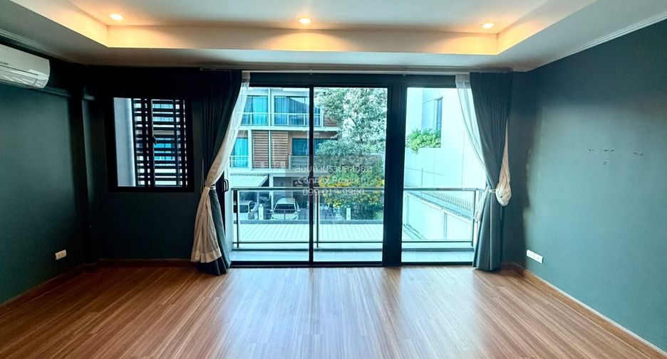 ขาย 4 ห้องนอน บ้านเดี่ยว ใน บางกะปิ, กรุงเทพฯ