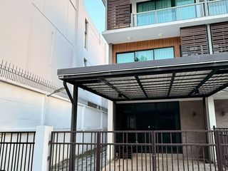 ขาย 4 ห้องนอน บ้านเดี่ยว ใน บางกะปิ, กรุงเทพฯ