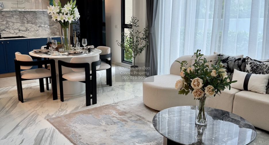 For sale 3 ベッドルーム townhouse in Chom Thong, Bangkok
