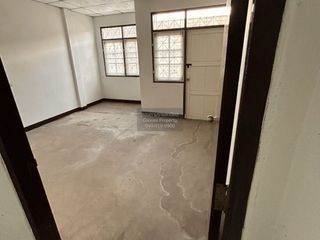 For sale 2 ベッドルーム townhouse in Bang Khae, Bangkok