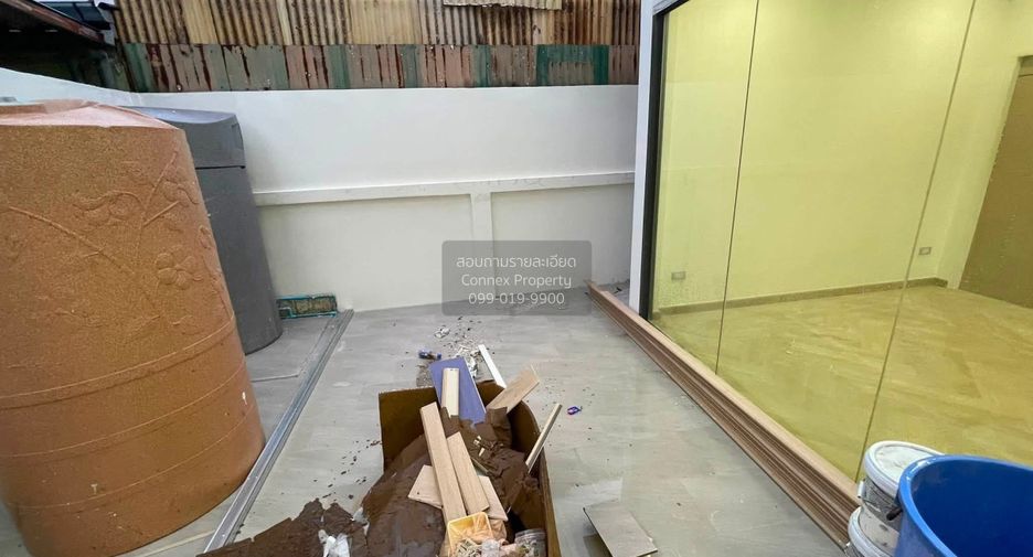Casa en venta de 5 habitaciones en Wang Thonglang, Bangkok
