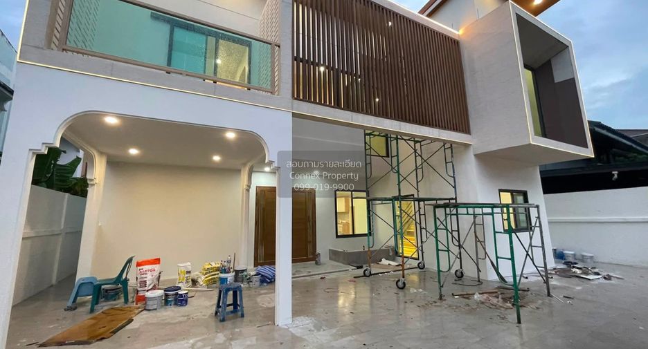 Casa en venta de 5 habitaciones en Wang Thonglang, Bangkok