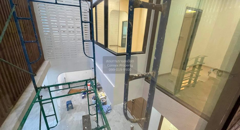 Casa en venta de 5 habitaciones en Wang Thonglang, Bangkok
