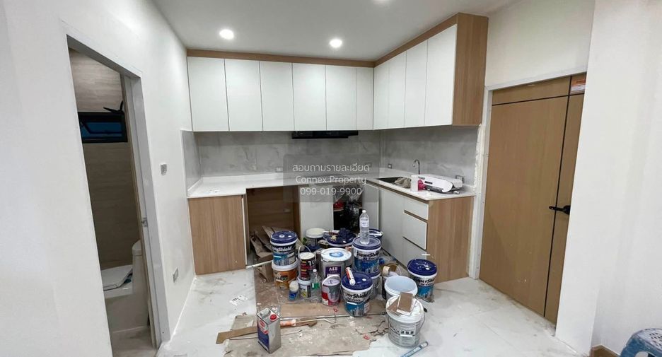 Casa en venta de 5 habitaciones en Wang Thonglang, Bangkok