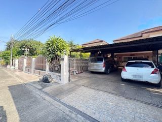 For sale 5 bedrooms house in Bueng Kum, Bangkok