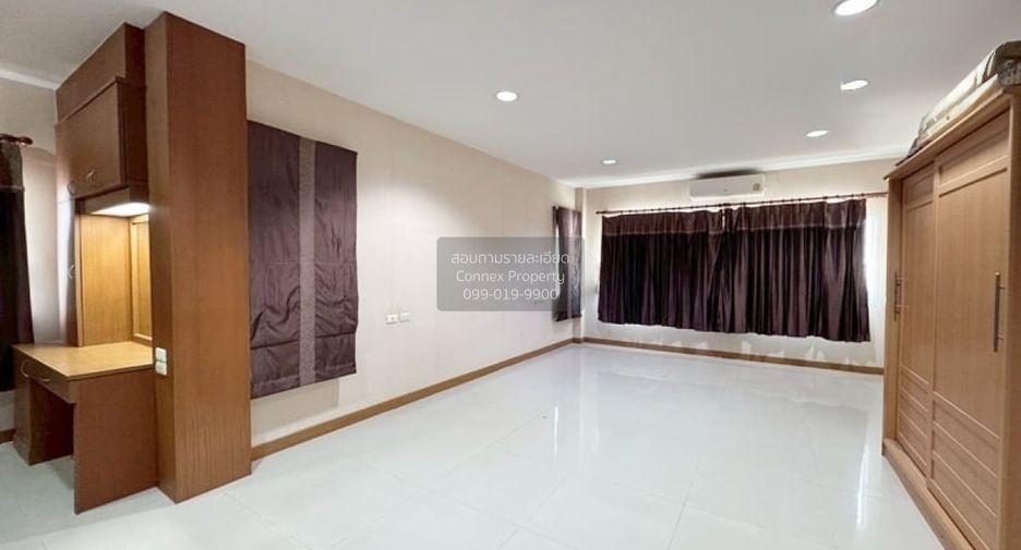For sale 5 bedrooms house in Bueng Kum, Bangkok