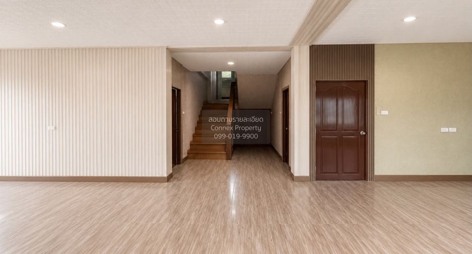 For sale 5 bedrooms house in Bueng Kum, Bangkok