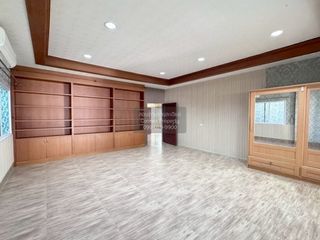 For sale 5 bedrooms house in Bueng Kum, Bangkok