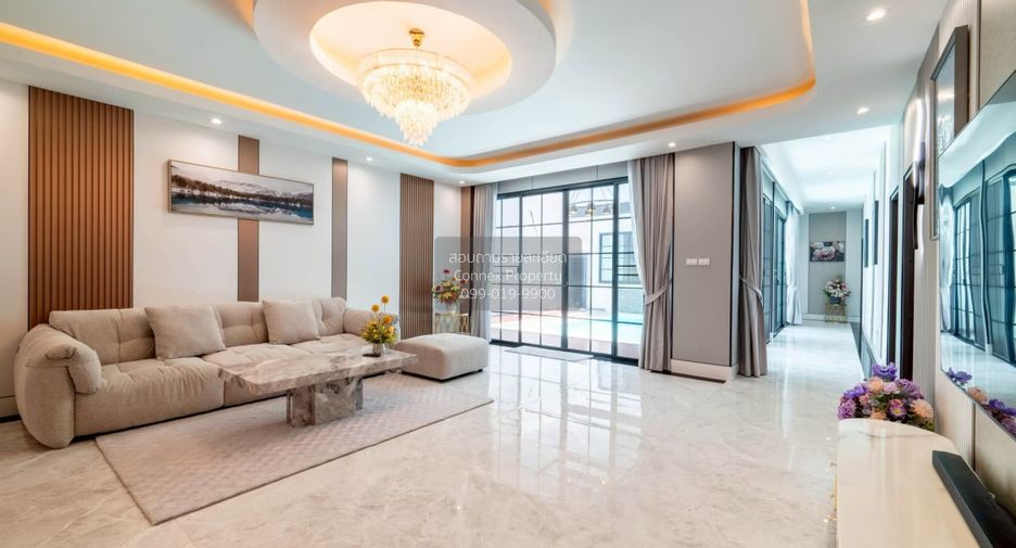 For sale 3 bedrooms villa in Bang Lamung, Chonburi