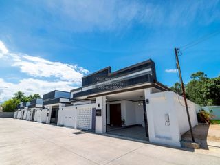For sale 3 bedrooms villa in Bang Lamung, Chonburi