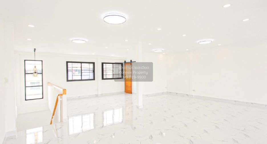For sale 4 bedrooms retail Space in Bueng Kum, Bangkok