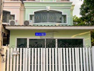 Casa adosada en venta de 2 habitaciones en Bang Lamung, Chonburi
