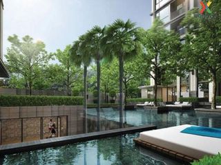 For sale 2 bedrooms condo in Phra Khanong, Bangkok