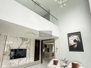 Casa en venta de 5 habitaciones en Bang Phli, Samut Prakan