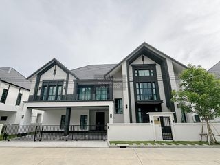 Casa en venta de 5 habitaciones en Bang Phli, Samut Prakan