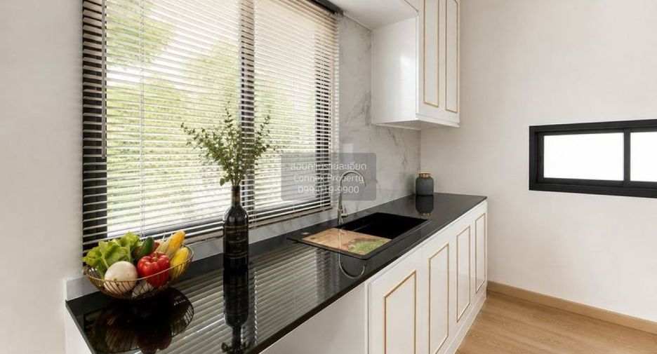 For sale 3 bedrooms townhouse in Bang Lamung, Chonburi