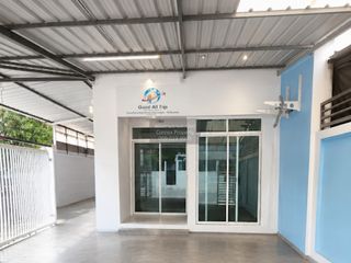 出售 3 卧室 联排别墅 在 Lat Phrao, 曼谷