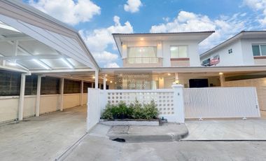 Casa en venta de 4 habitaciones en Don Mueang, Bangkok