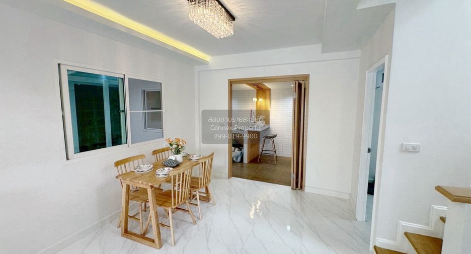Casa en venta de 4 habitaciones en Don Mueang, Bangkok