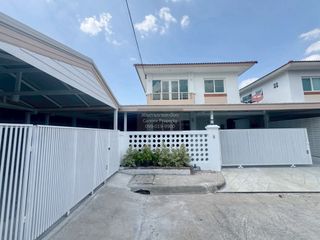Casa en venta de 4 habitaciones en Don Mueang, Bangkok
