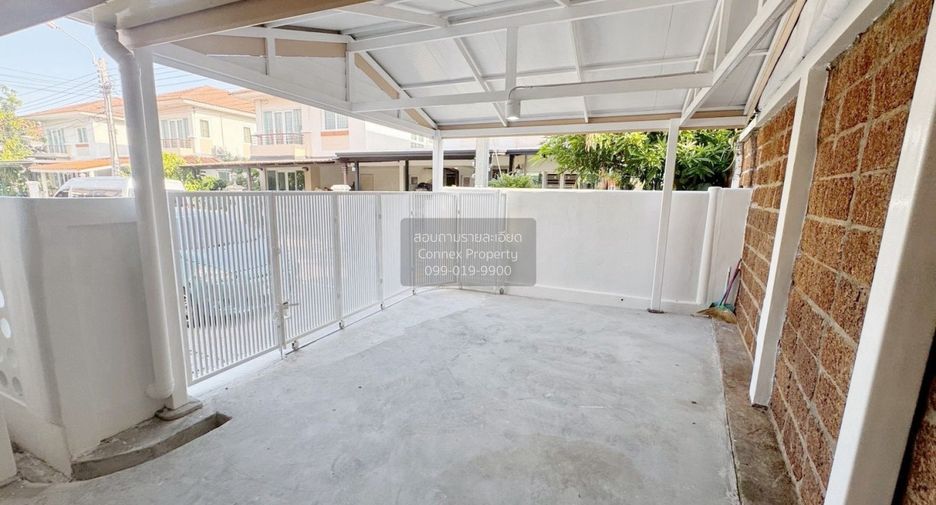 Casa en venta de 4 habitaciones en Don Mueang, Bangkok
