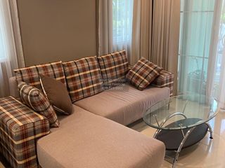 For sale 3 ベッドルーム townhouse in Suan Luang, Bangkok