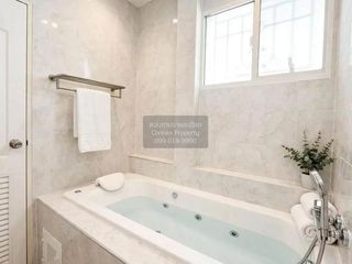 For sale 5 ベッドルーム house in Phutthamonthon, Nakhon Pathom