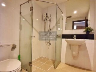 For sale 2 bedrooms condo in Huai Khwang, Bangkok