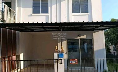 Casa adosada en venta de 3 habitaciones en Mueang Samut Sakhon, Samut Sakhon