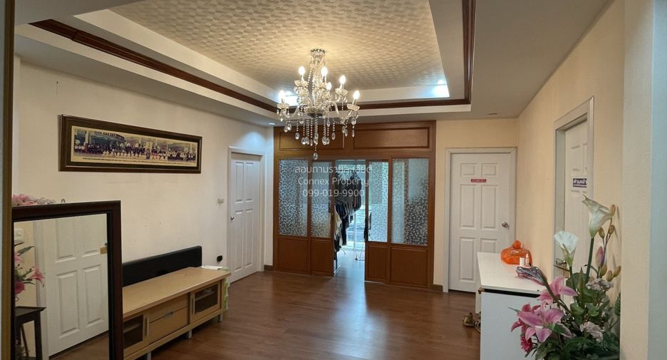Casa en venta de 4 habitaciones en Don Mueang, Bangkok