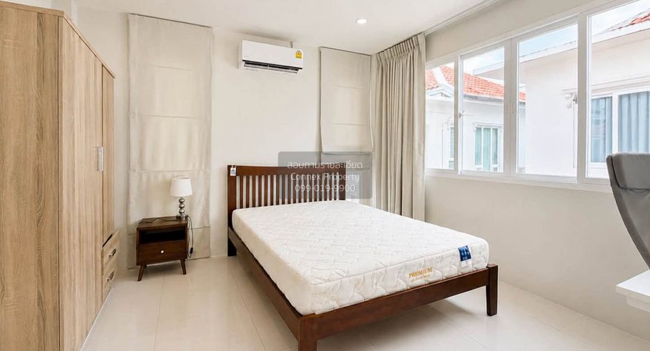 For sale 4 bedrooms house in Mueang Phuket, Phuket