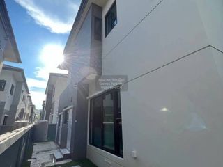 For sale 4 ベッドルーム house in Mueang Nonthaburi, Nonthaburi