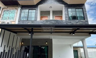For sale 4 ベッドルーム townhouse in Bang Bua Thong, Nonthaburi