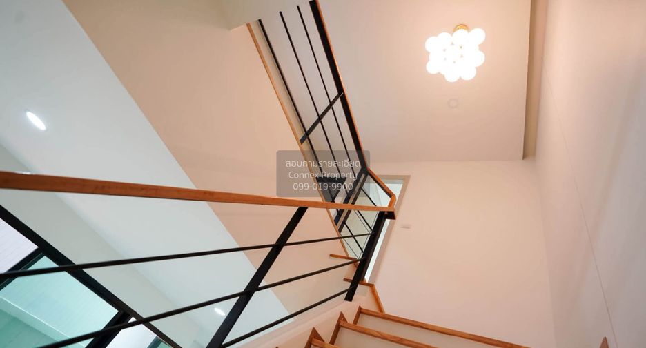 For sale 3 ベッドルーム house in Bang Na, Bangkok