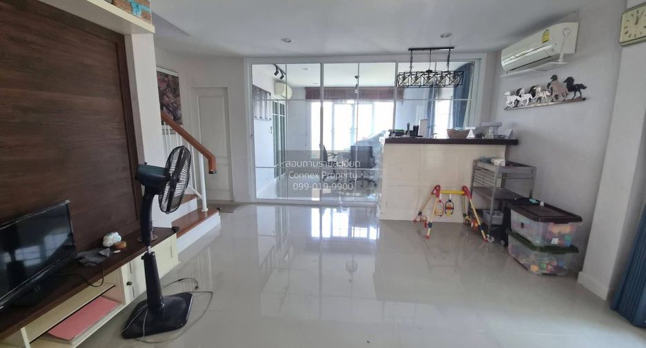 Продажа 3 спальни дом в Mueang Pathum Thani, Патумтани