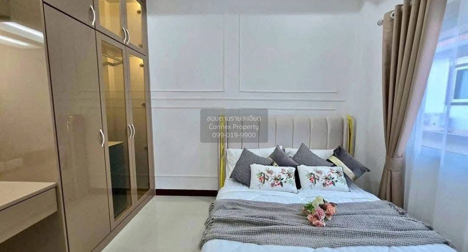 For sale 4 bedrooms house in Bang Lamung, Chonburi