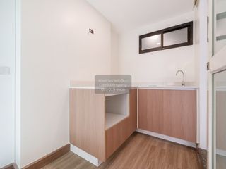Продажа 1 кровать кондо в Тхон Бури, Бангкок