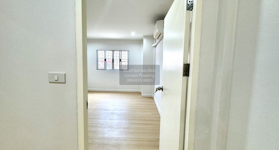 Reihenhaus zum Kauf mit 3 Zimmer in Nong Khaem, Bangkok